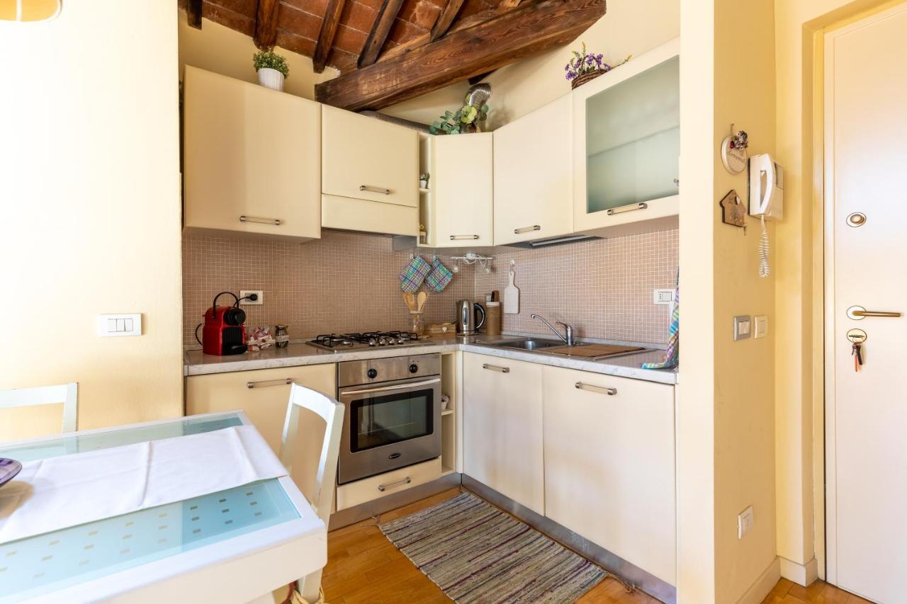 50Mt Dalle Mura+Parcheggio*Appartamento Tipico* Lucca Esterno foto